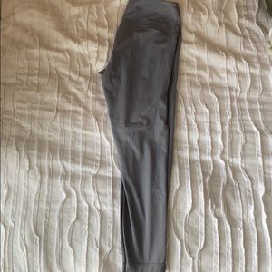Grey/blue tint leggings!